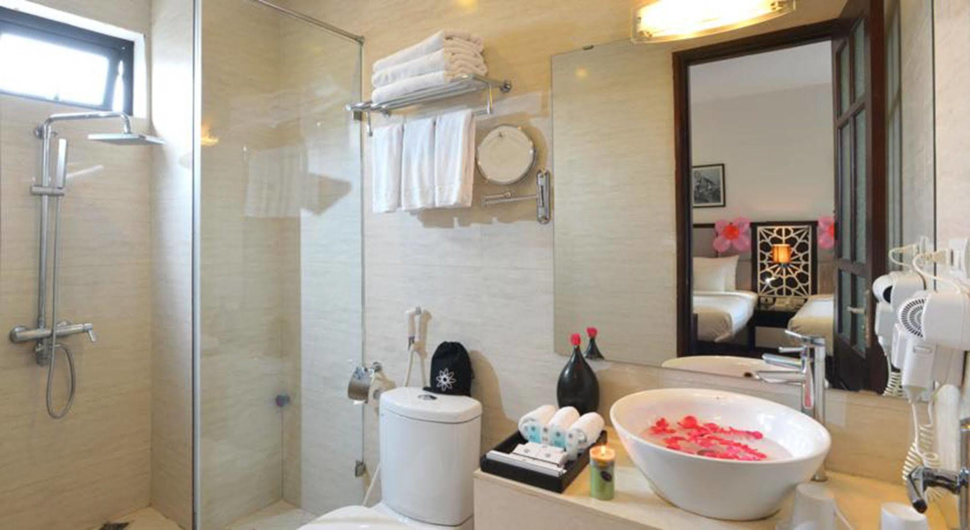Hanoi Glance Hotel Екстериор снимка